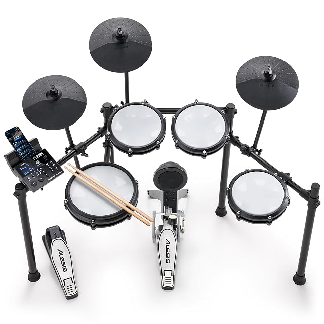 Batería electrónica Alesis Nitro Max con parches de malla y bastidor plegable